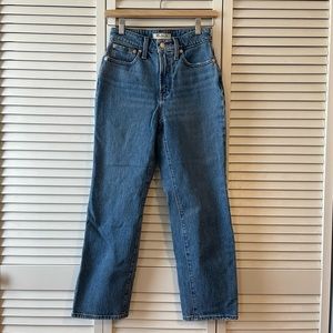 Madewell Petite Curvy Perfect Vintage Straight Jean 25P Earlwood Wash